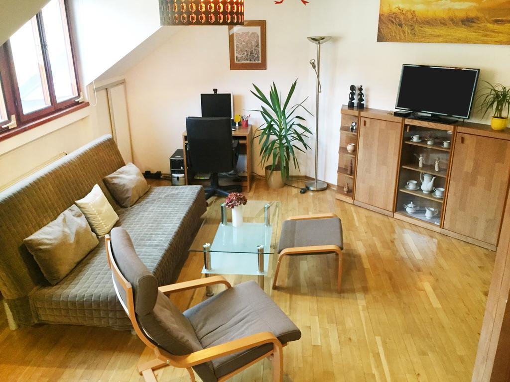 Yesplace Apartment *